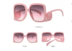 First Impression (Pink)