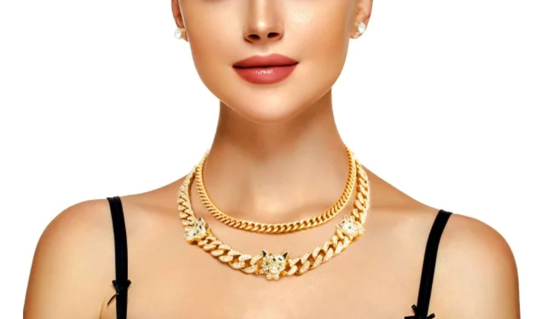 She's a Star (Gold)