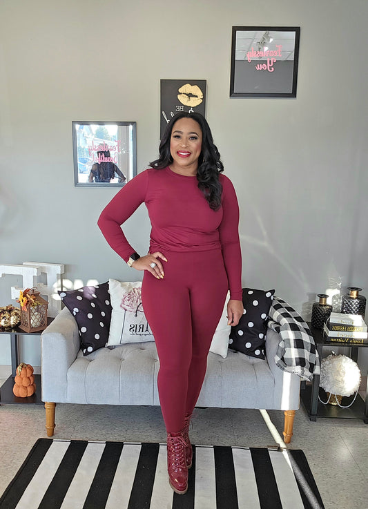 Make It Look Easy (Burgundy)